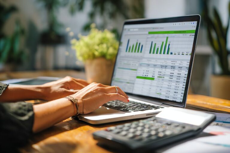 Digital Bookkeeping for Canadian Businesses