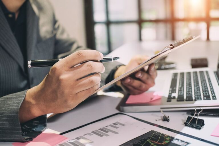 what does a payroll service do